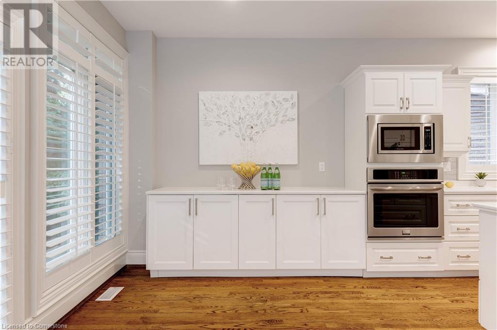 242 Belvenia Road, Burlington, Ontario  L7L 2G4 - Photo 10 - 40648425