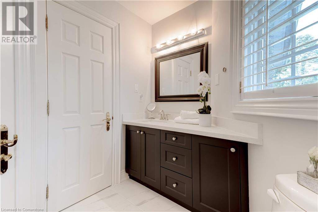 242 Belvenia Road, Burlington, Ontario  L7L 2G4 - Photo 23 - 40648425