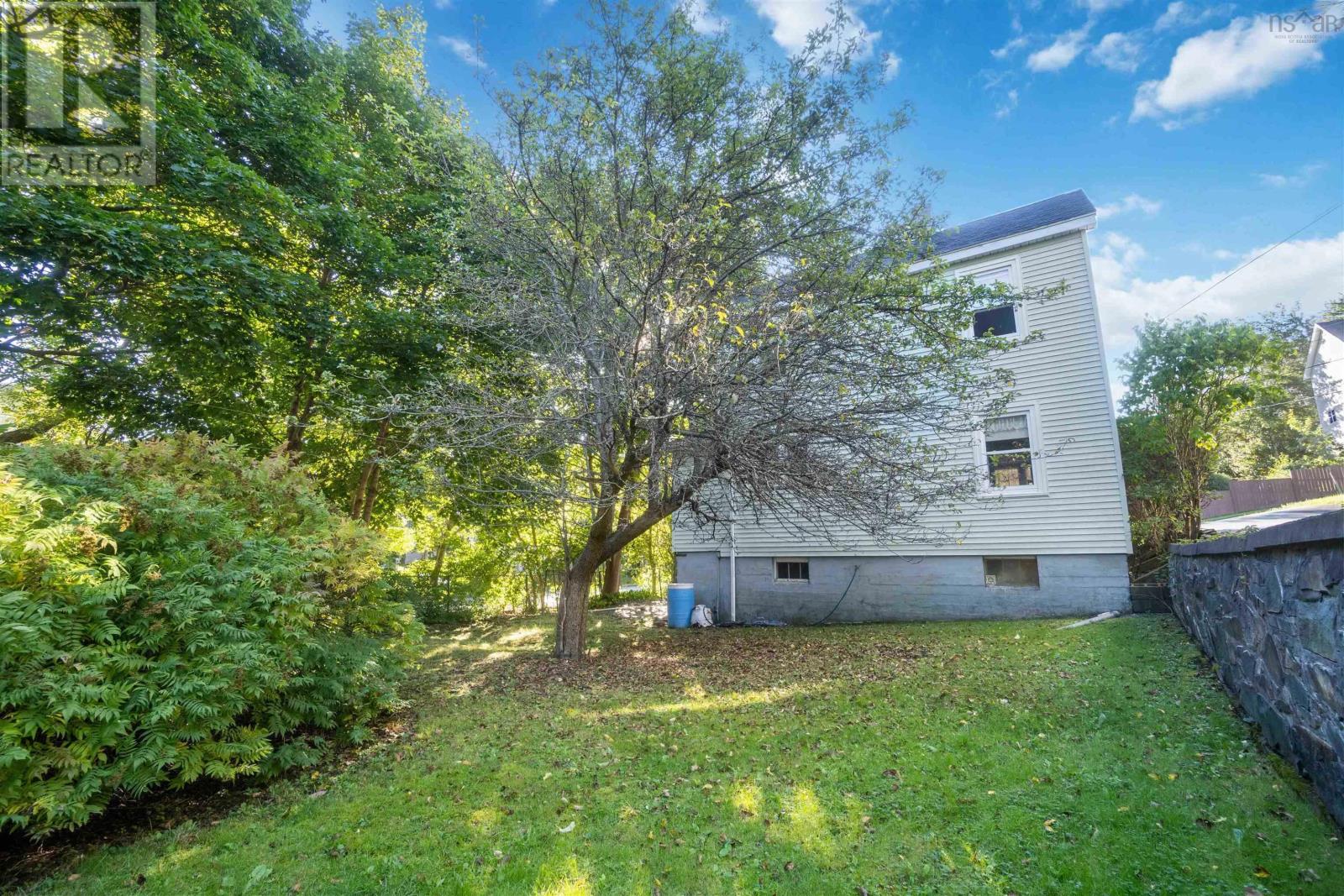 35 Pioneer Avenue, Halifax, Nova Scotia  B3M 1X1 - Photo 20 - 202423857