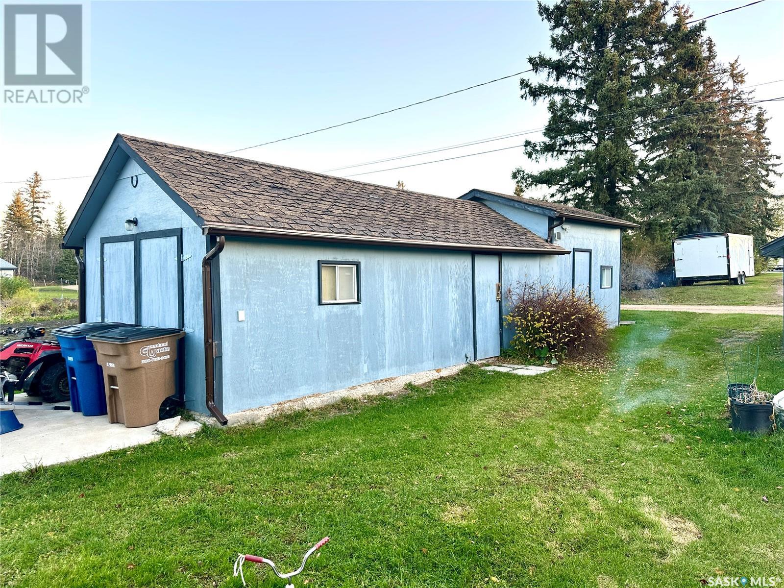 209 3rd Avenue N, Big River, Saskatchewan  S0J 0E0 - Photo 22 - SK986017