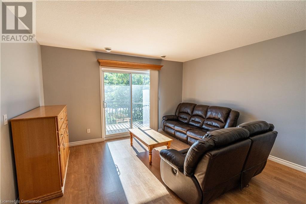 345 Briarmeadow Drive Unit# 306, Kitchener, Ontario  N2A 4J6 - Photo 6 - 40659728