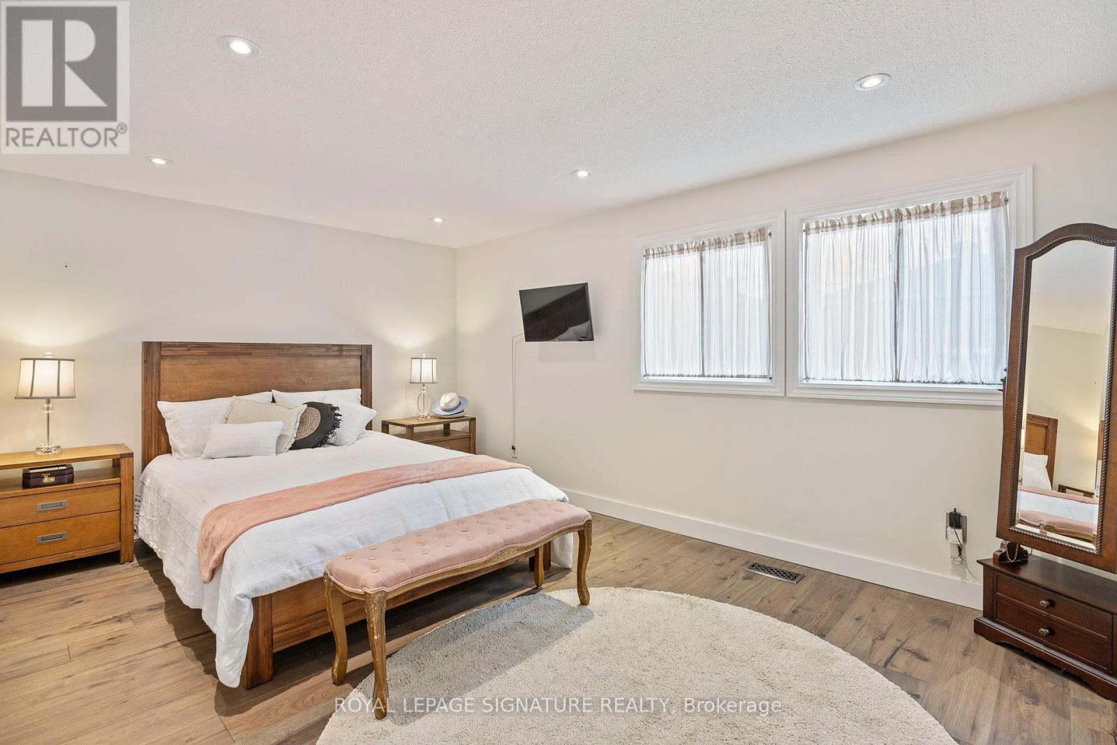 96 Carnival Court, Toronto (Westminster-Branson), Ontario  M2R 3T8 - Photo 19 - C9395503