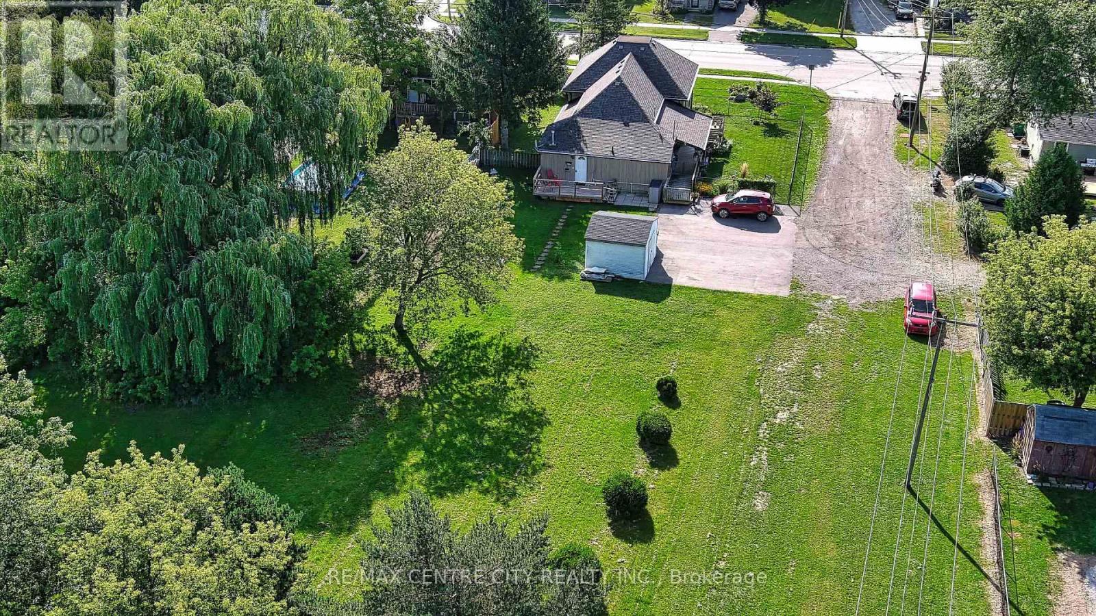 3670 Concession Drive, Southwest Middlesex, Ontario  N0L 1M0 - Photo 15 - X9352021