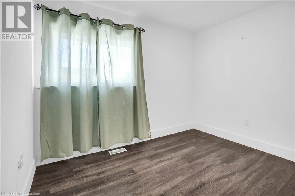 44 Golden Boulevard E, Welland, Ontario  L3B 1H4 - Photo 17 - 40661910