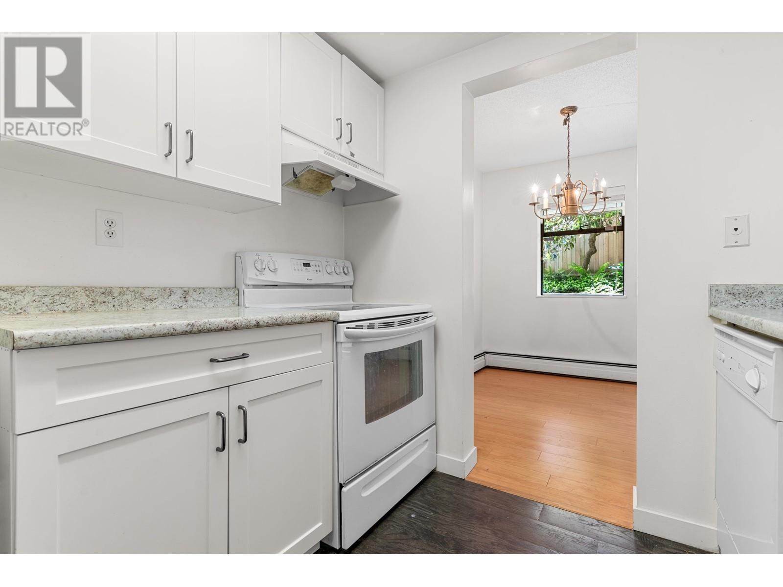 Listing Picture 8 of 28 : 203 1355 HARWOOD STREET, Vancouver / 溫哥華 - 魯藝地產 Yvonne Lu Group - MLS Medallion Club Member