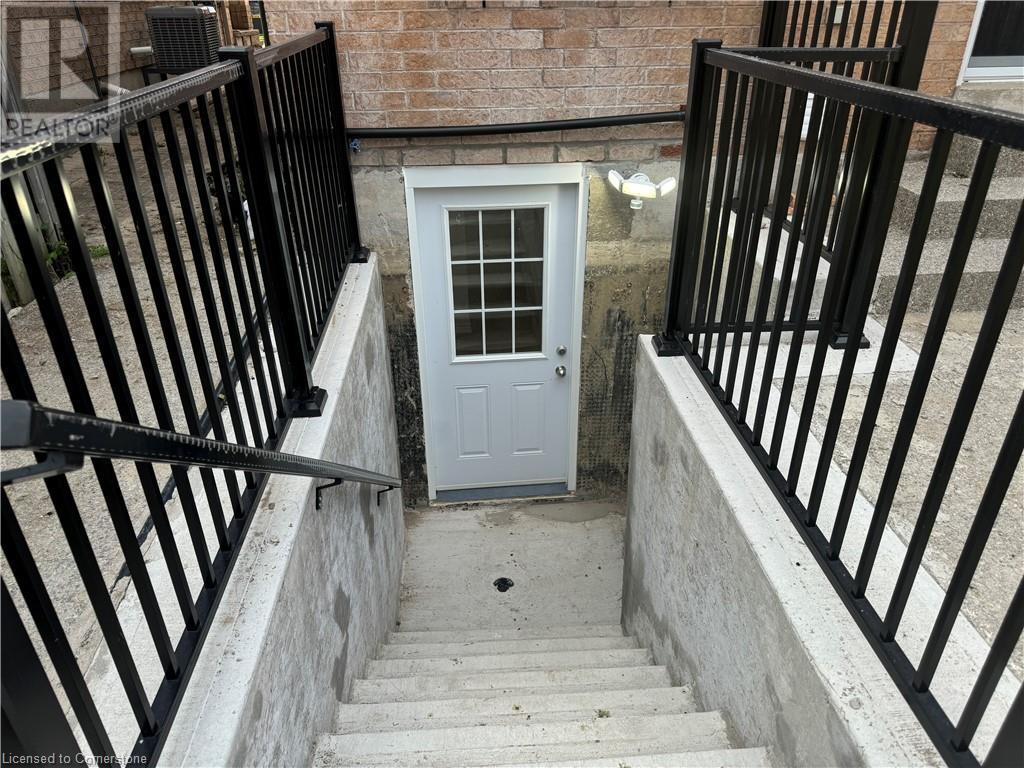 524 Leatherleaf Drive Unit# Bsmt, Mississauga, Ontario  L4Z 3Y5 - Photo 3 - 40661580