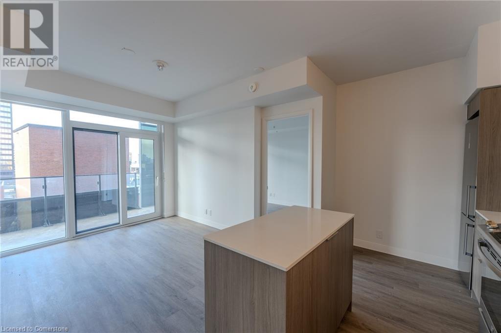 8 HUGHSON Street N Unit# 907, Hamilton, Ontario