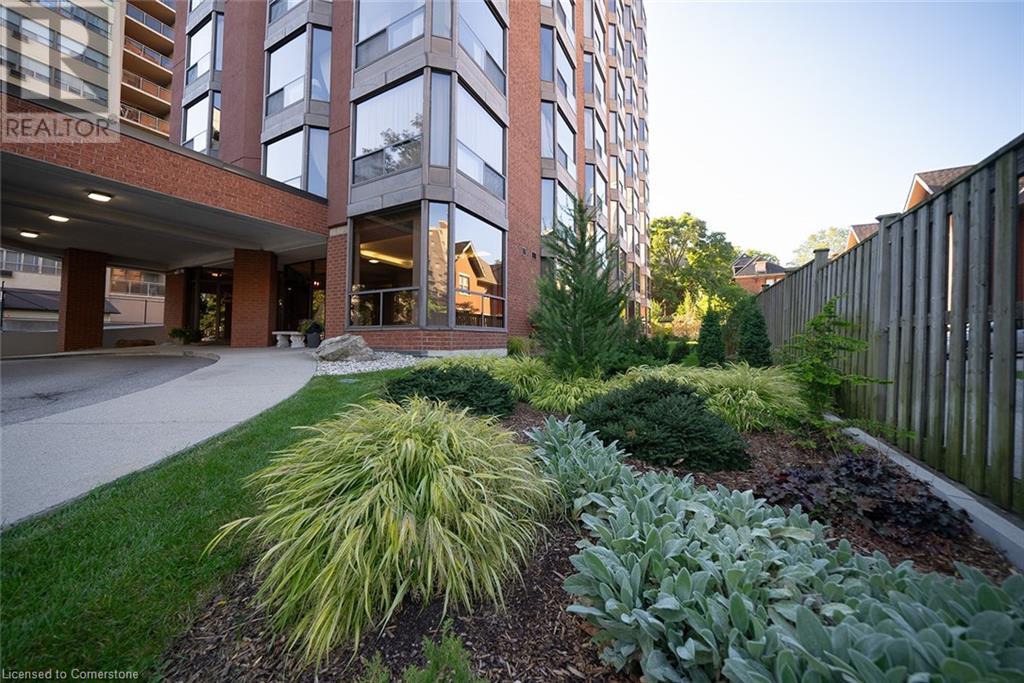 49 Robinson Street Unit# 801, Hamilton, Ontario  L8P 1Y7 - Photo 2 - 40662722