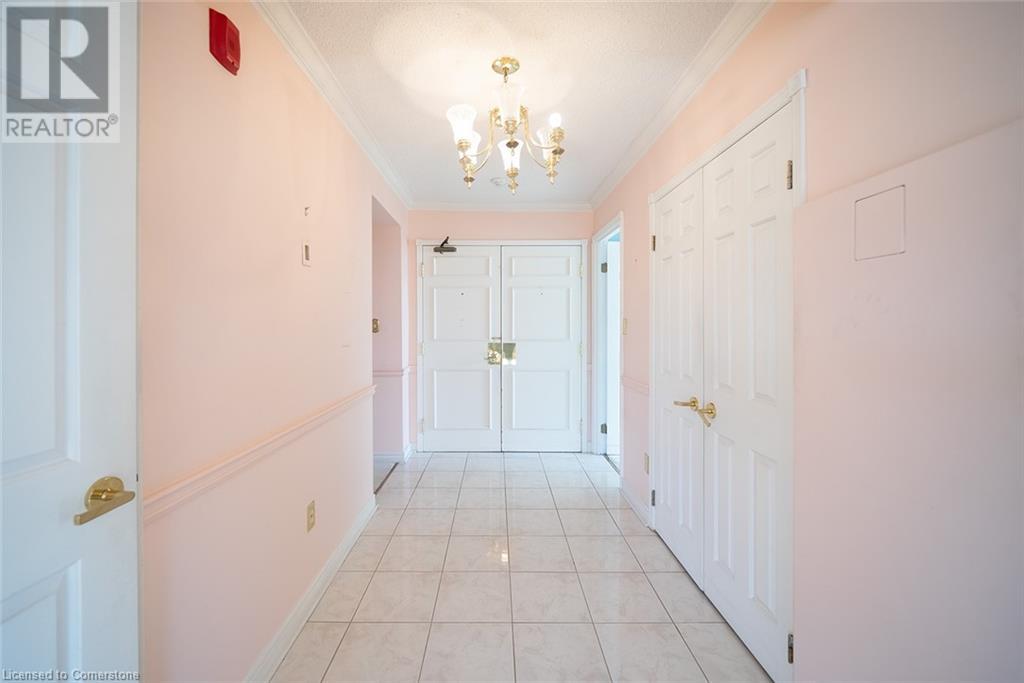 49 Robinson Street Unit# 801, Hamilton, Ontario  L8P 1Y7 - Photo 3 - 40662722