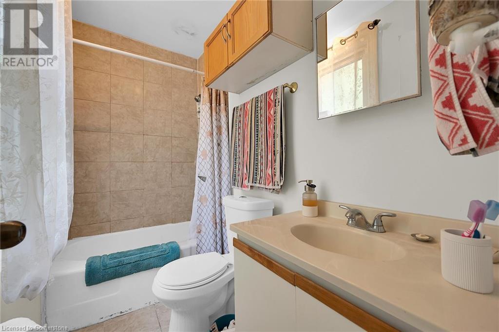 942 Upper Gage Avenue, Hamilton, Ontario  L8V 4K9 - Photo 14 - 40661989