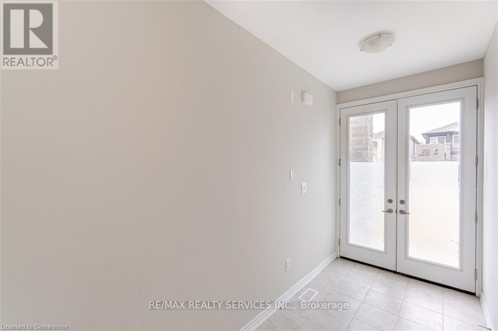 249 Louise Street, Welland, Ontario  L3B 0H8 - Photo 3 - 40662964