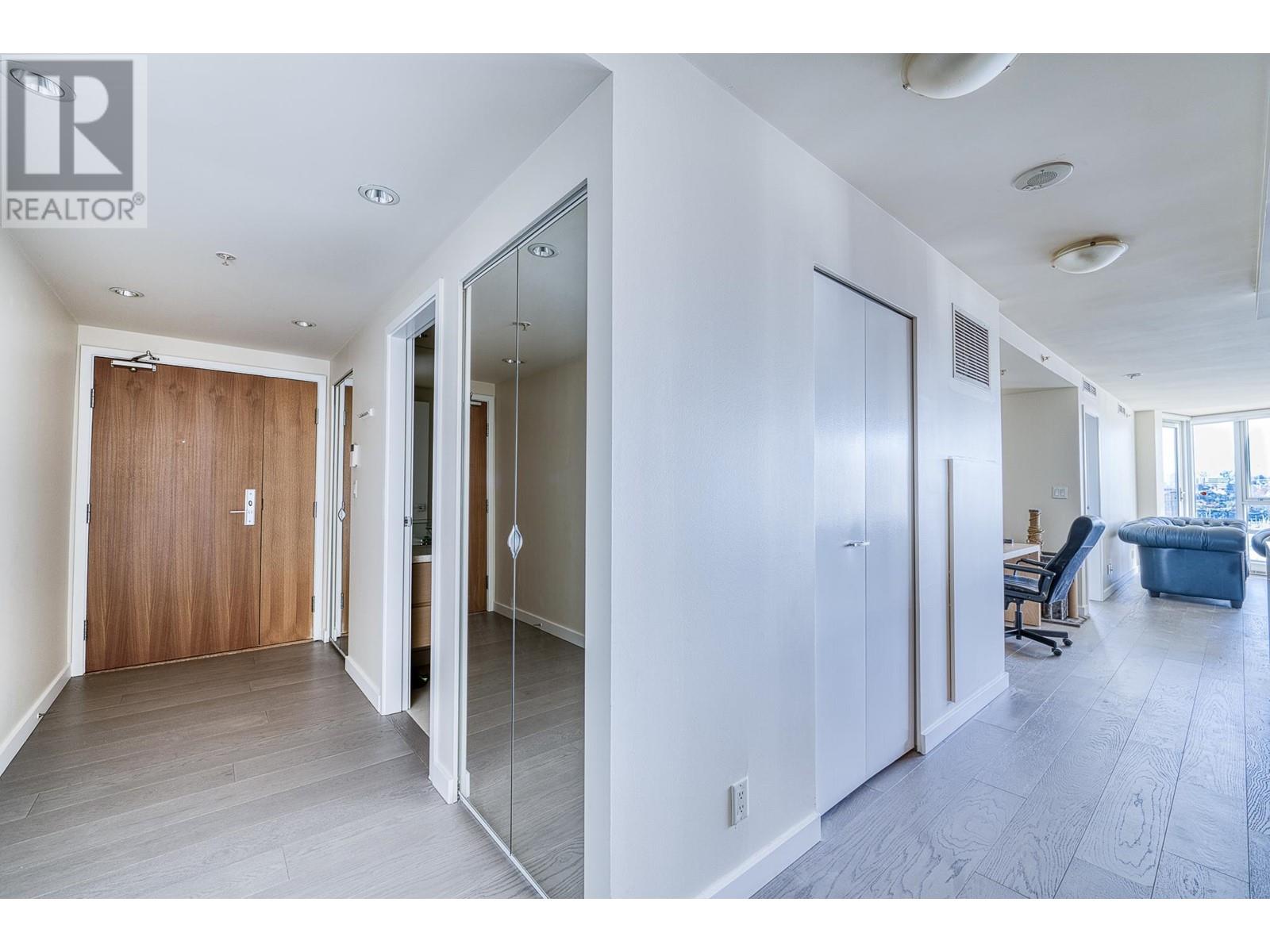 1703 8 Smithe Mews, Vancouver, British Columbia  V6B 0A5 - Photo 27 - R2934952