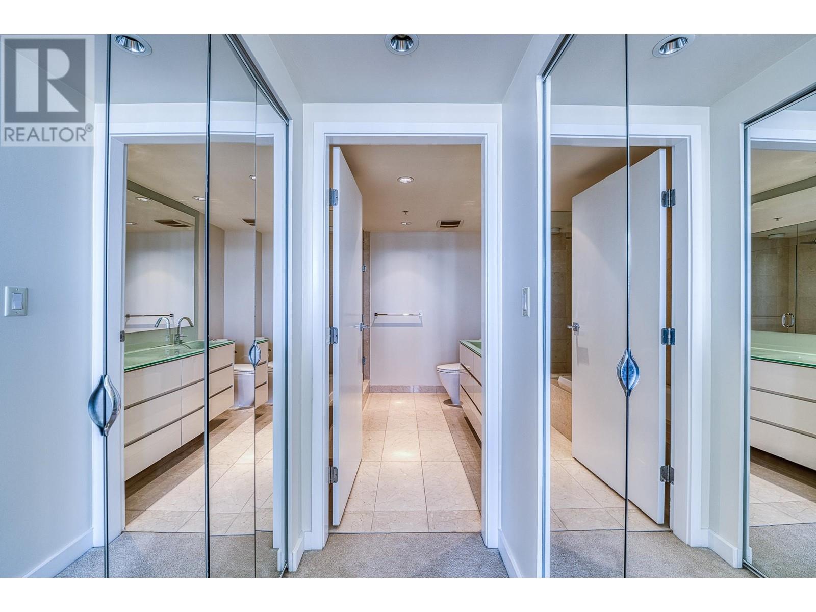 1703 8 Smithe Mews, Vancouver, British Columbia  V6B 0A5 - Photo 20 - R2934952