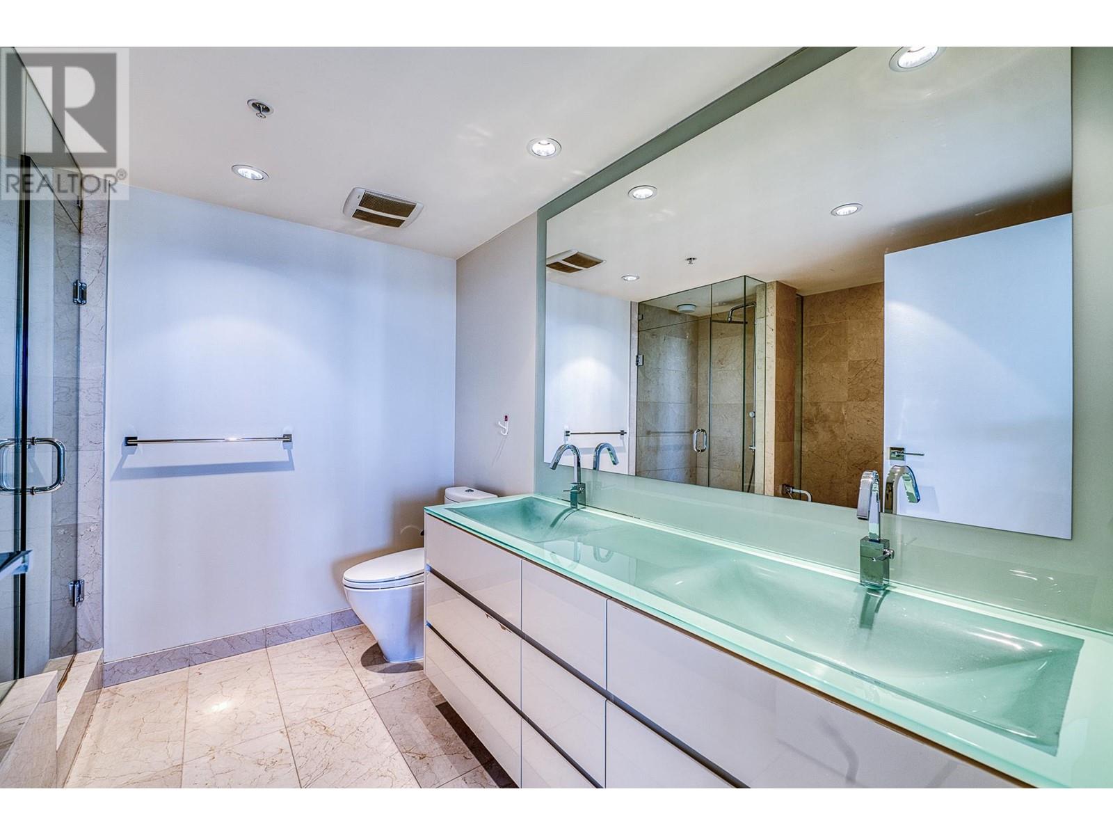 1703 8 Smithe Mews, Vancouver, British Columbia  V6B 0A5 - Photo 17 - R2934952