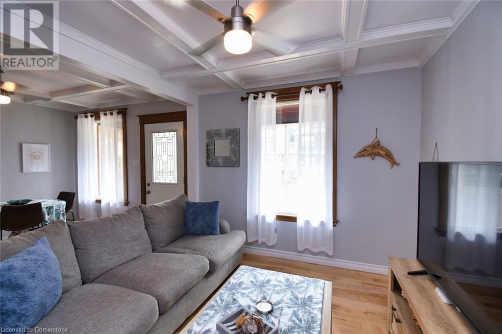 86 Graham Avenue S, Hamilton, Ontario  L8K 2M3 - Photo 9 - 40663024