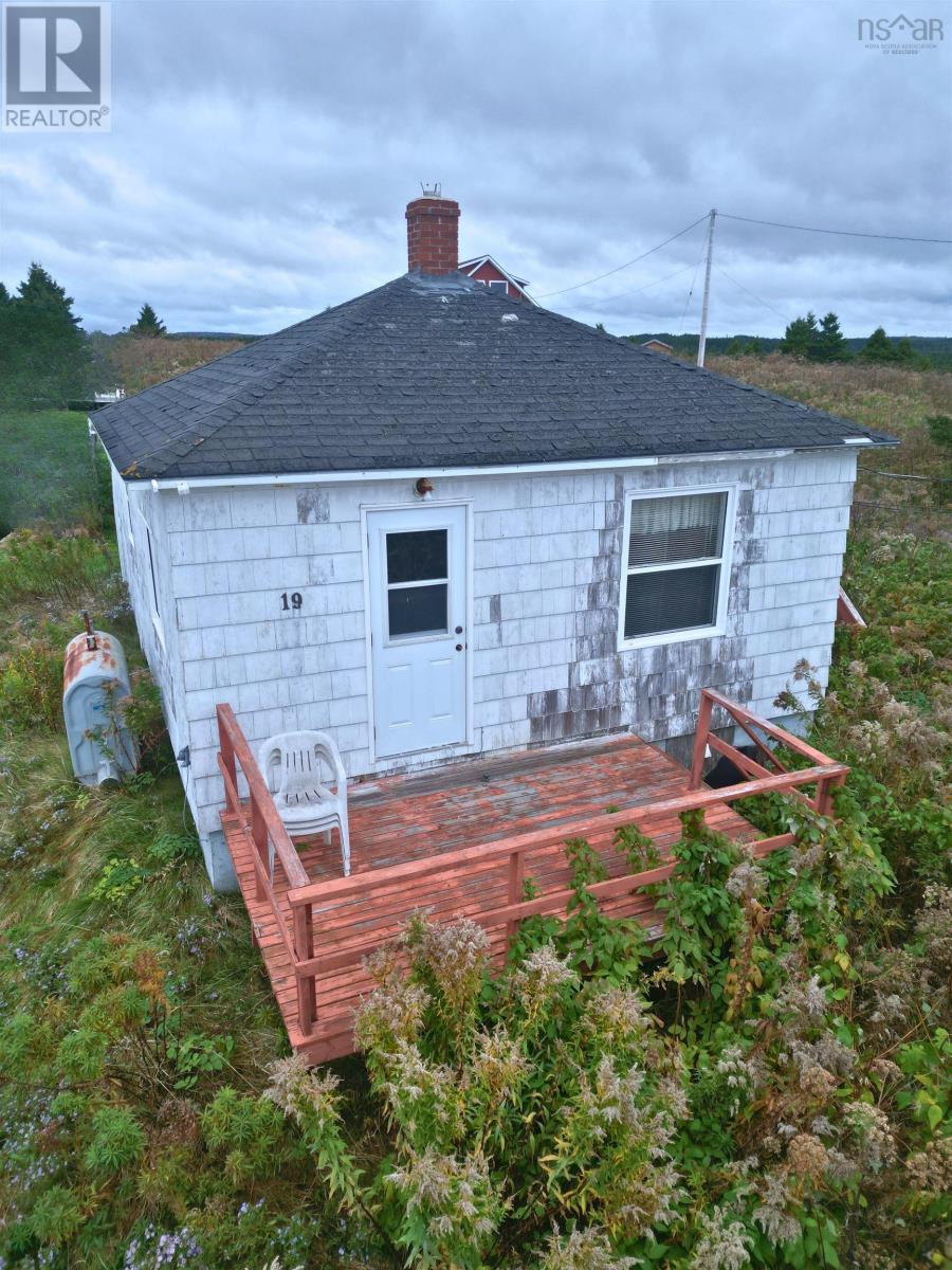 19 O'brien Road, L'ardoise, Nova Scotia  B0E 1S0 - Photo 4 - 202424611
