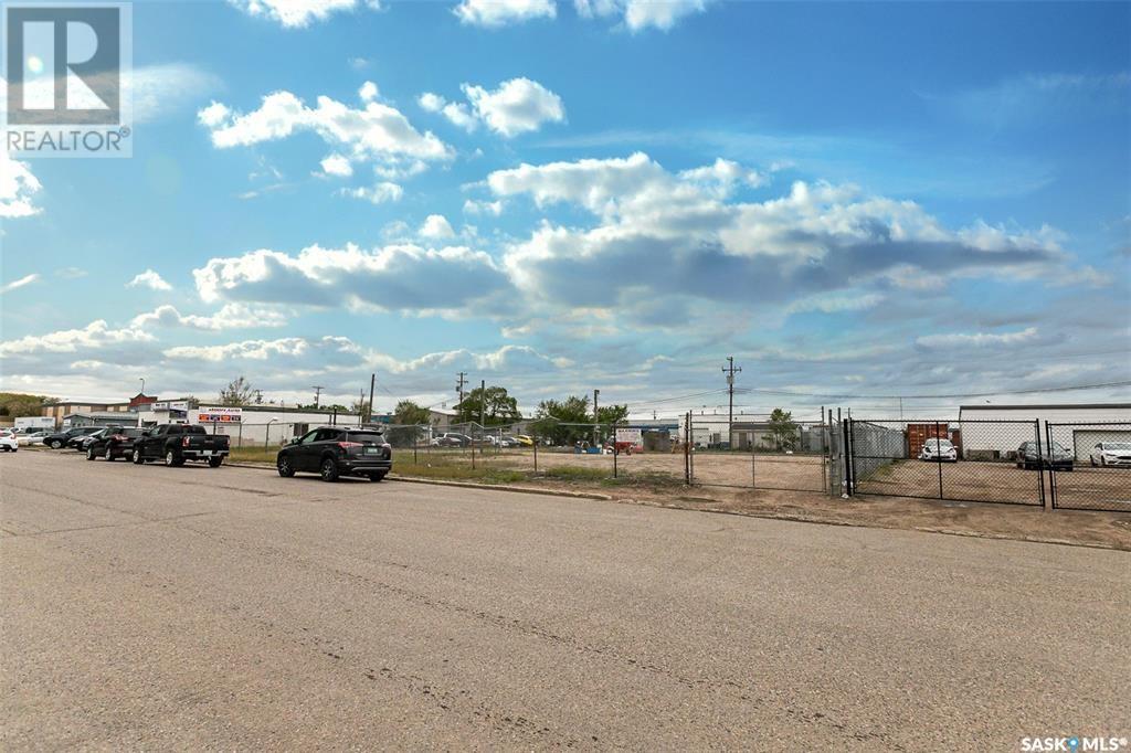 512 42nd A Street E, Saskatoon, Saskatchewan  S7K 0V3 - Photo 3 - SK986049