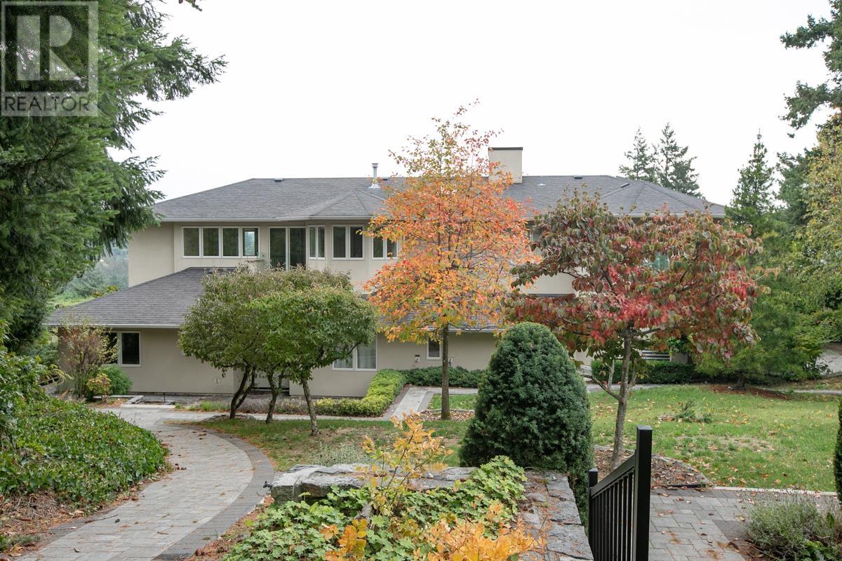 6220 SUMMIT AVENUE, west vancouver, British Columbia