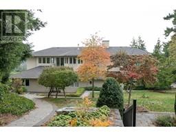 6220 SUMMIT AVENUE, West Vancouver, British Columbia