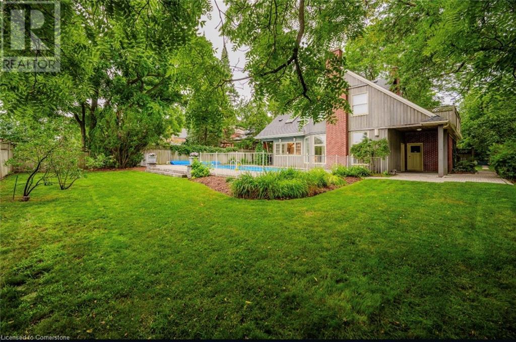 272 Mary Street, Waterloo, Ontario  N2J 1S6 - Photo 2 - 40655106