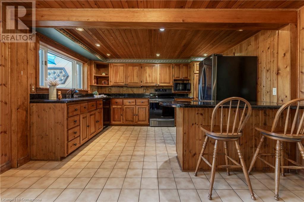 25 Ridge Road E, Grimsby, Ontario  L3M 4E7 - Photo 11 - 40662749