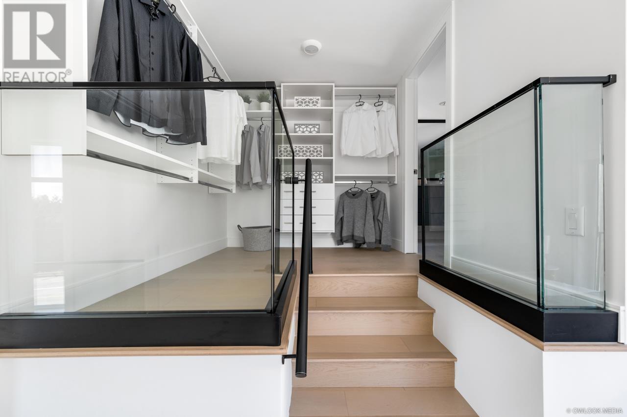 Listing Picture 11 of 22 : 7355 OAK STREET, Vancouver / 溫哥華 - 魯藝地產 Yvonne Lu Group - MLS Medallion Club Member