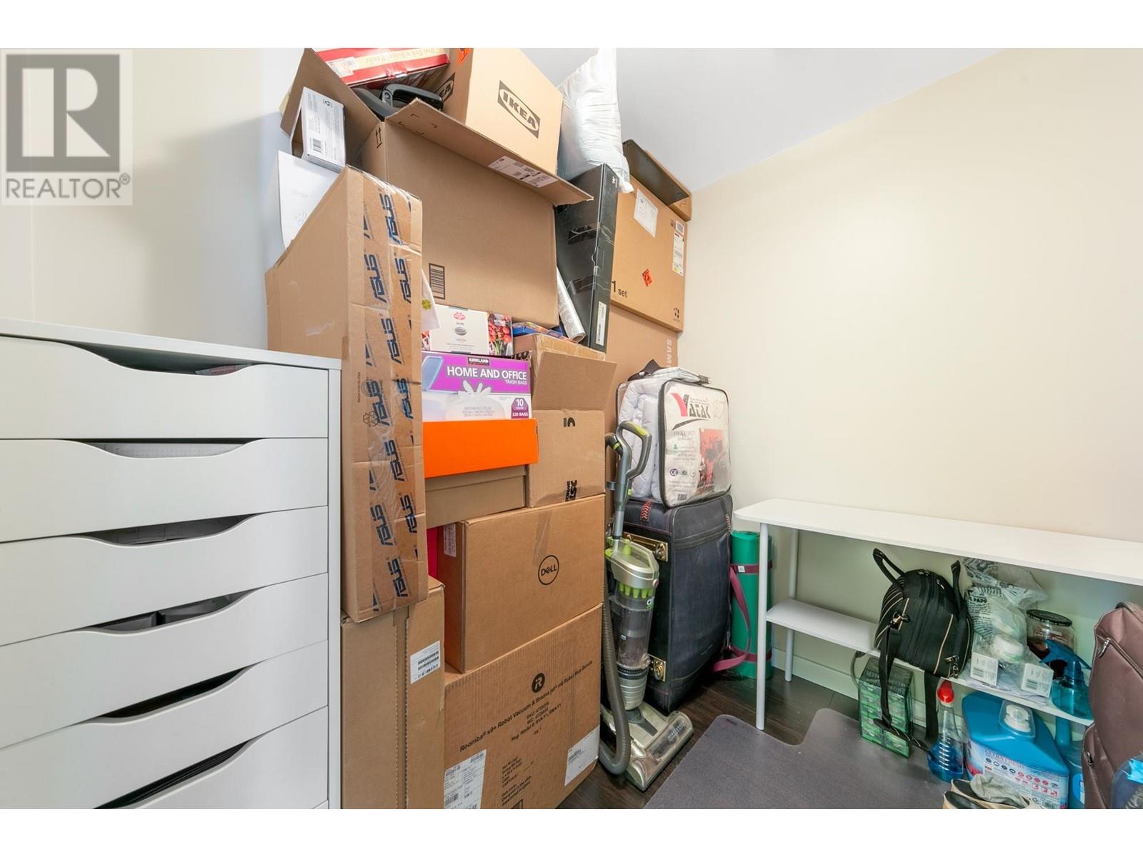 Listing Picture 15 of 21 : 904 480 ROBSON STREET, Vancouver / 溫哥華 - 魯藝地產 Yvonne Lu Group - MLS Medallion Club Member