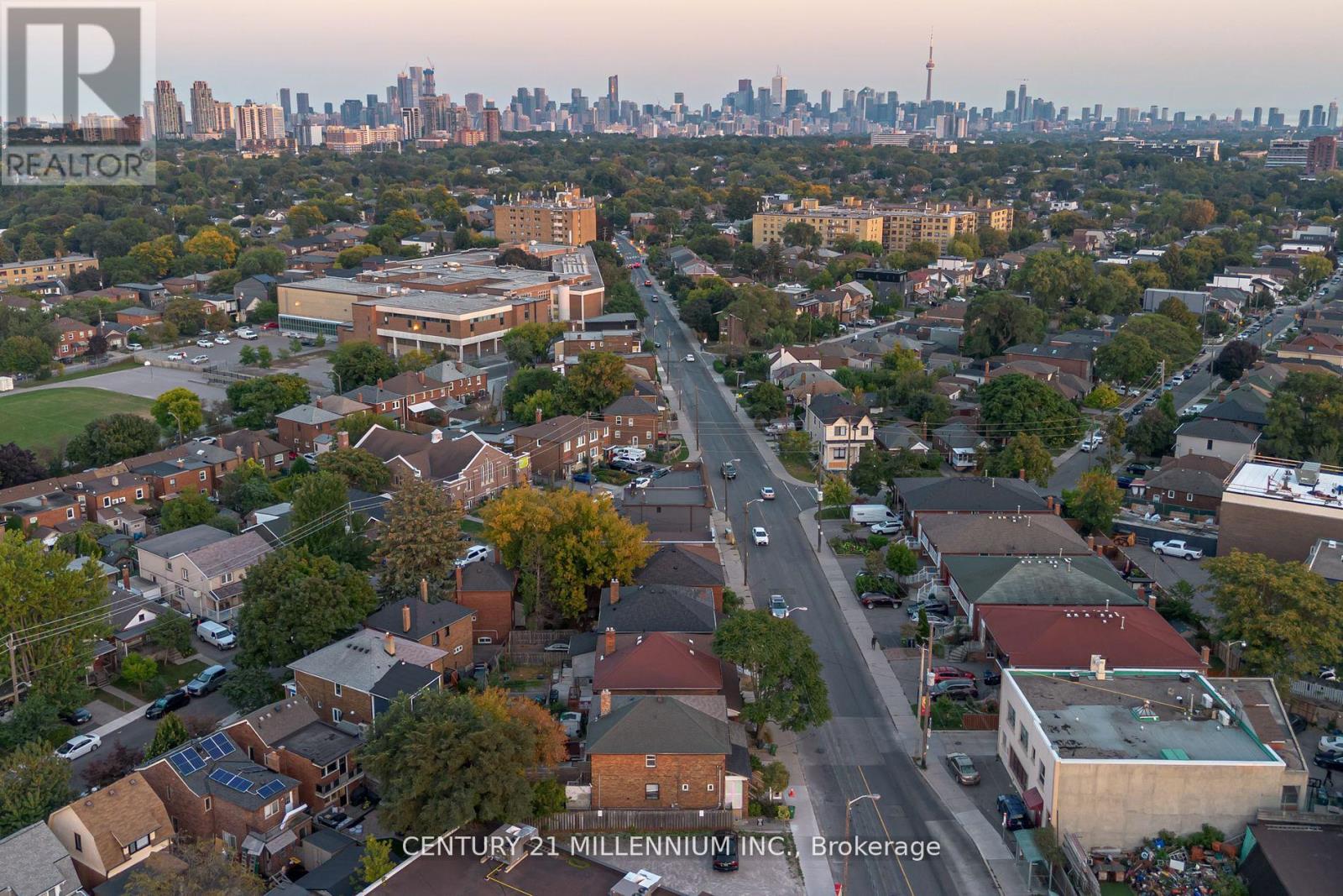 593 Vaughan Road, Toronto (Oakwood Village), Ontario  M6C 2R4 - Photo 39 - C9396741