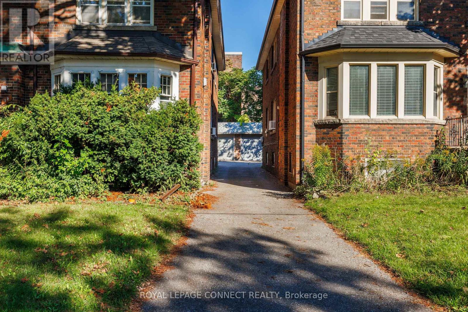 12 Laxton Avenue, Toronto, Ontario  M6K 1K9 - Photo 6 - W9396736