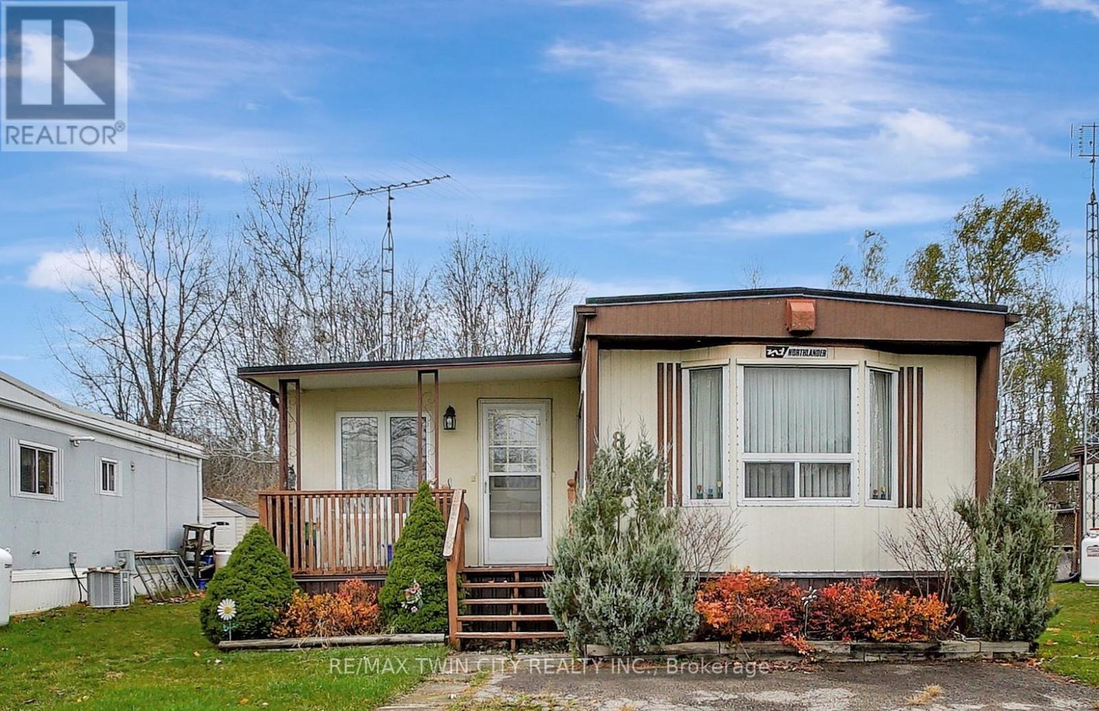 8 - 1429 SHEFFIELD ROAD, Hamilton, Ontario