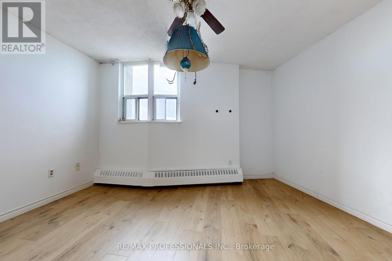 2507 - 380 Dixon Road, Toronto, Ontario  M9R 1T3 - Photo 16 - W9379728