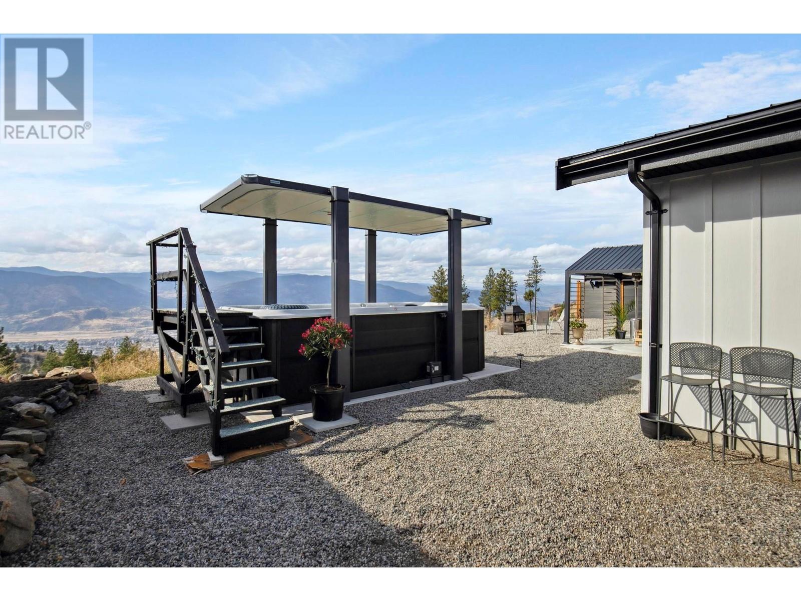 2137 Carmi Road Penticton