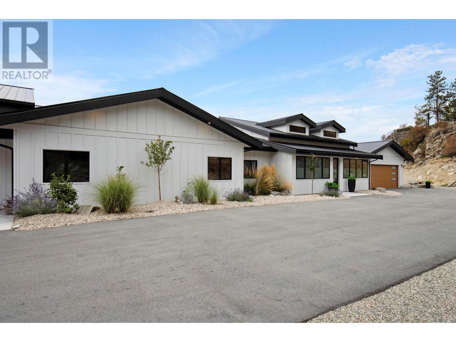 2137 Carmi Road Penticton