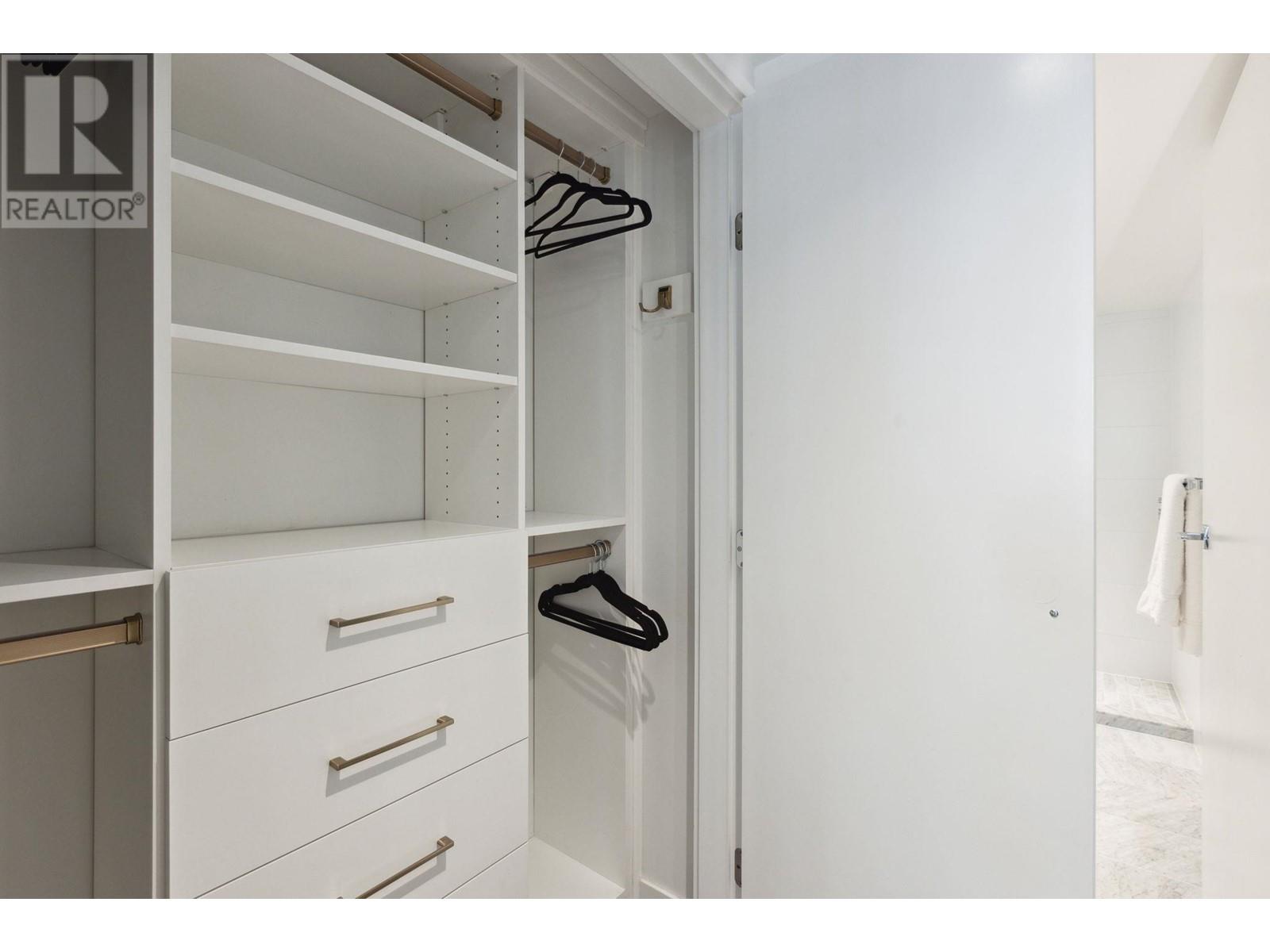 Listing Picture 34 of 40 : 1407 1111 RICHARDS STREET, Vancouver / 溫哥華 - 魯藝地產 Yvonne Lu Group - MLS Medallion Club Member