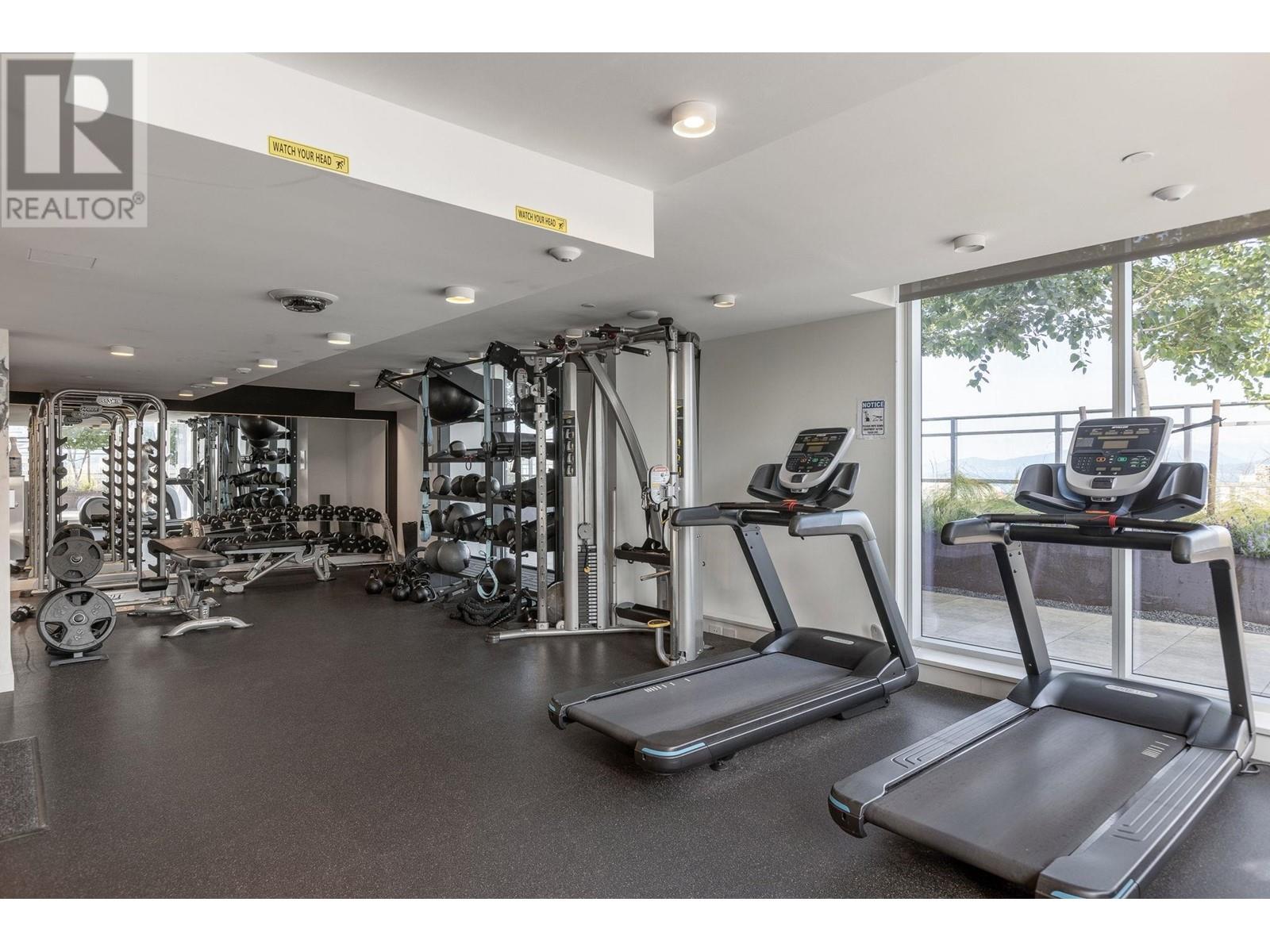 Listing Picture 36 of 40 : 1407 1111 RICHARDS STREET, Vancouver / 溫哥華 - 魯藝地產 Yvonne Lu Group - MLS Medallion Club Member