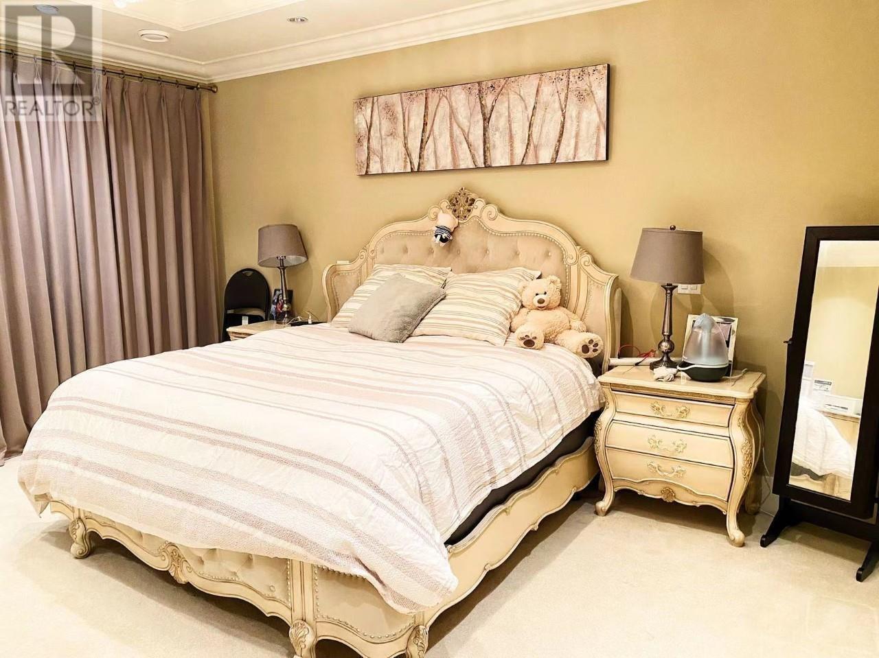 Listing Picture 11 of 15 : 8180 LUNDY ROAD, Richmond / 烈治文 - 魯藝地產 Yvonne Lu Group - MLS Medallion Club Member