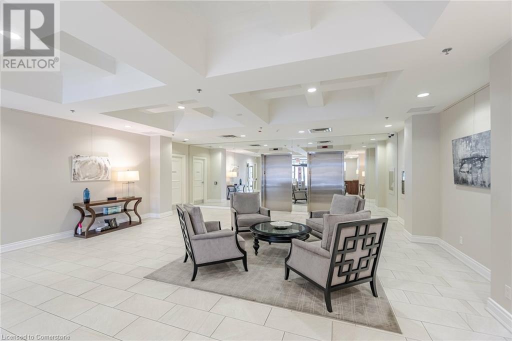 399 Elizabeth St Unit# 210, Burlington, Ontario  L7R 0A4 - Photo 3 - 40663356