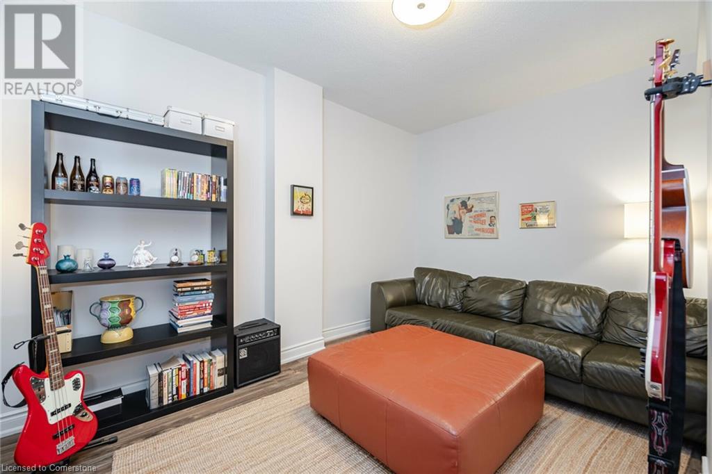 399 Elizabeth St Unit# 210, Burlington, Ontario  L7R 0A4 - Photo 17 - 40663356