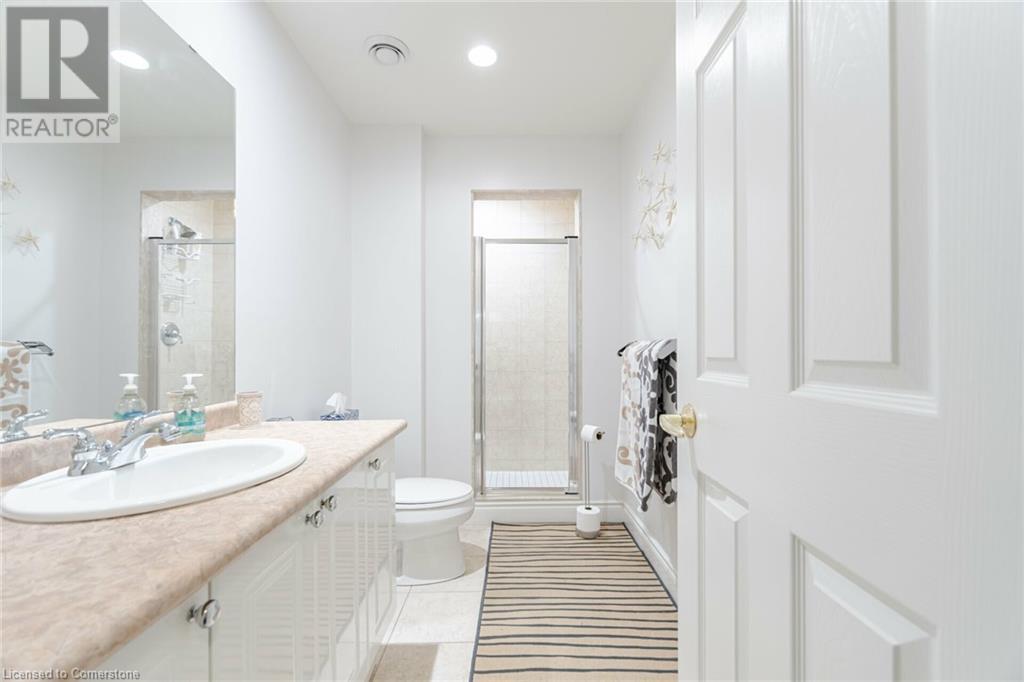 399 Elizabeth St Unit# 210, Burlington, Ontario  L7R 0A4 - Photo 25 - 40663356