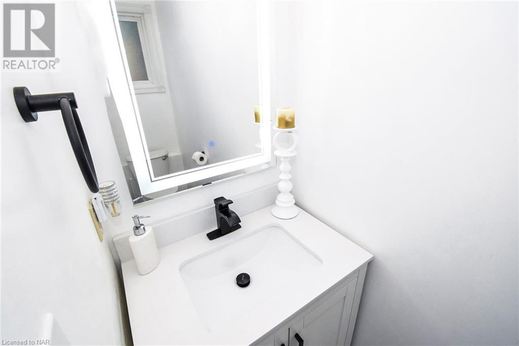 29 Capri Street, Thorold, Ontario  L2V 4W7 - Photo 40 - 40663353