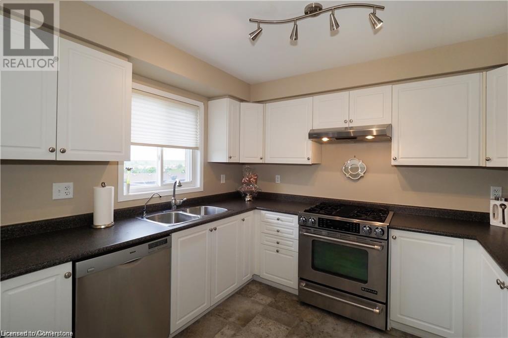 67 Bloomington Drive, Cambridge, Ontario  N1P 1J5 - Photo 18 - 40662518