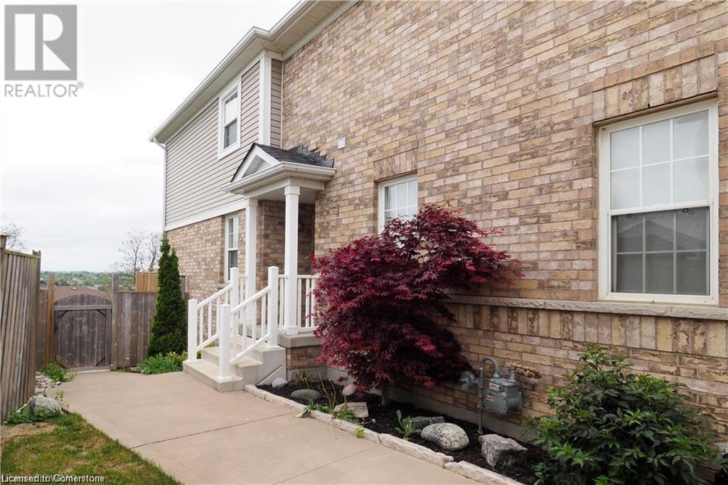 67 Bloomington Drive, Cambridge, Ontario  N1P 1J5 - Photo 3 - 40662518