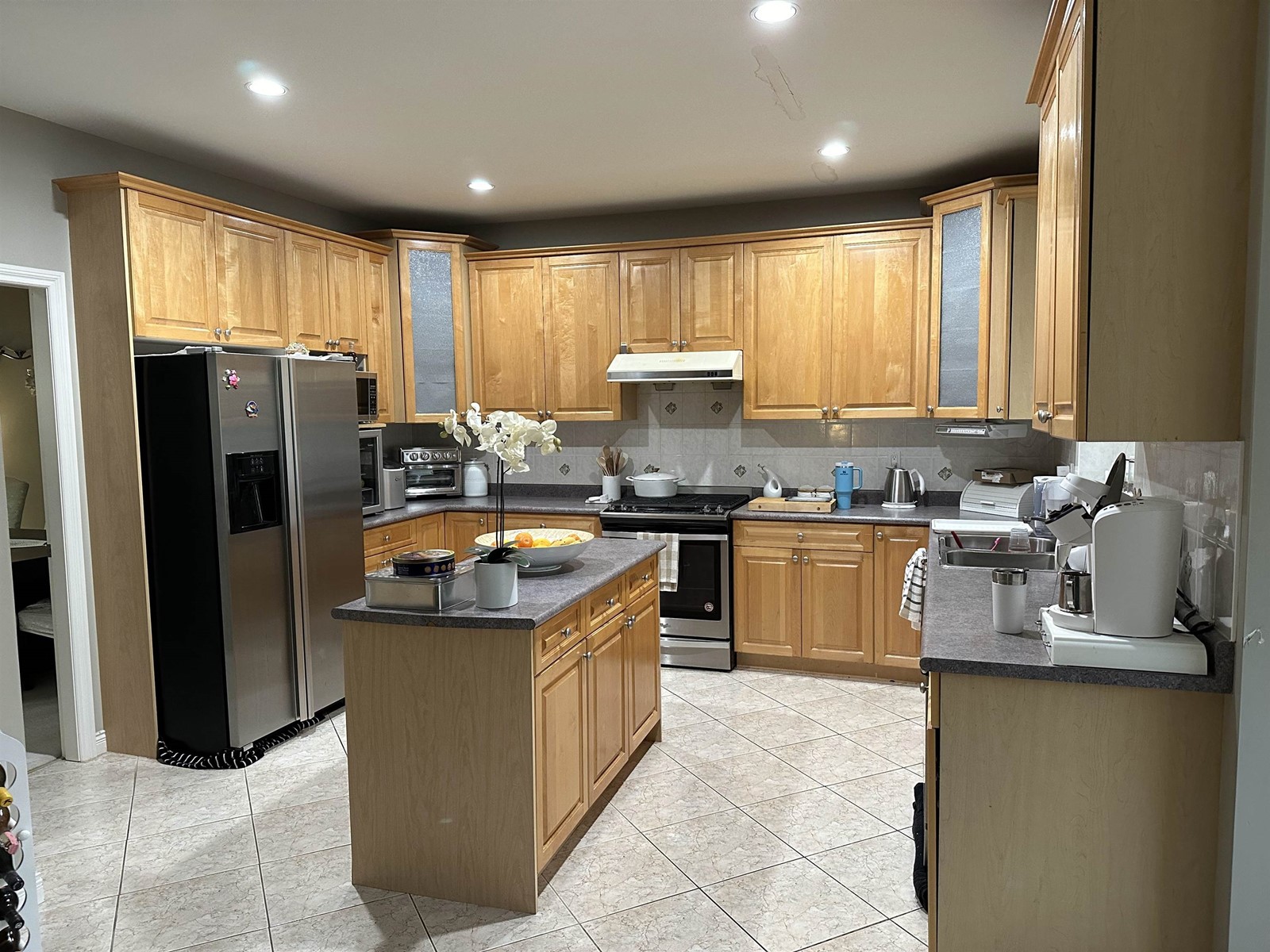 8333 146th Street, Surrey, British Columbia  V3S 3A7 - Photo 6 - R2934604