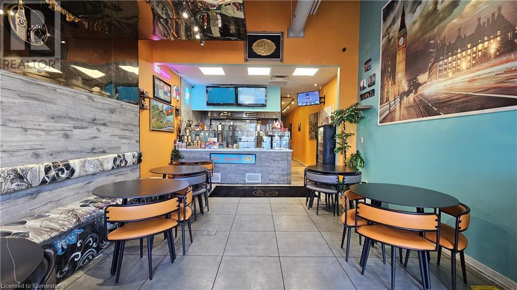 2011 Plains Road E Unit# 3, Burlington, Ontario  L7R 0A6 - Photo 4 - 40663386