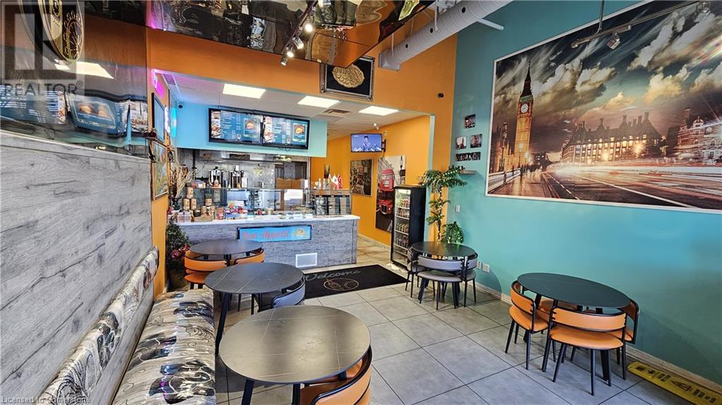 2011 Plains Road E Unit# 3, Burlington, Ontario  L7R 0A6 - Photo 5 - 40663386