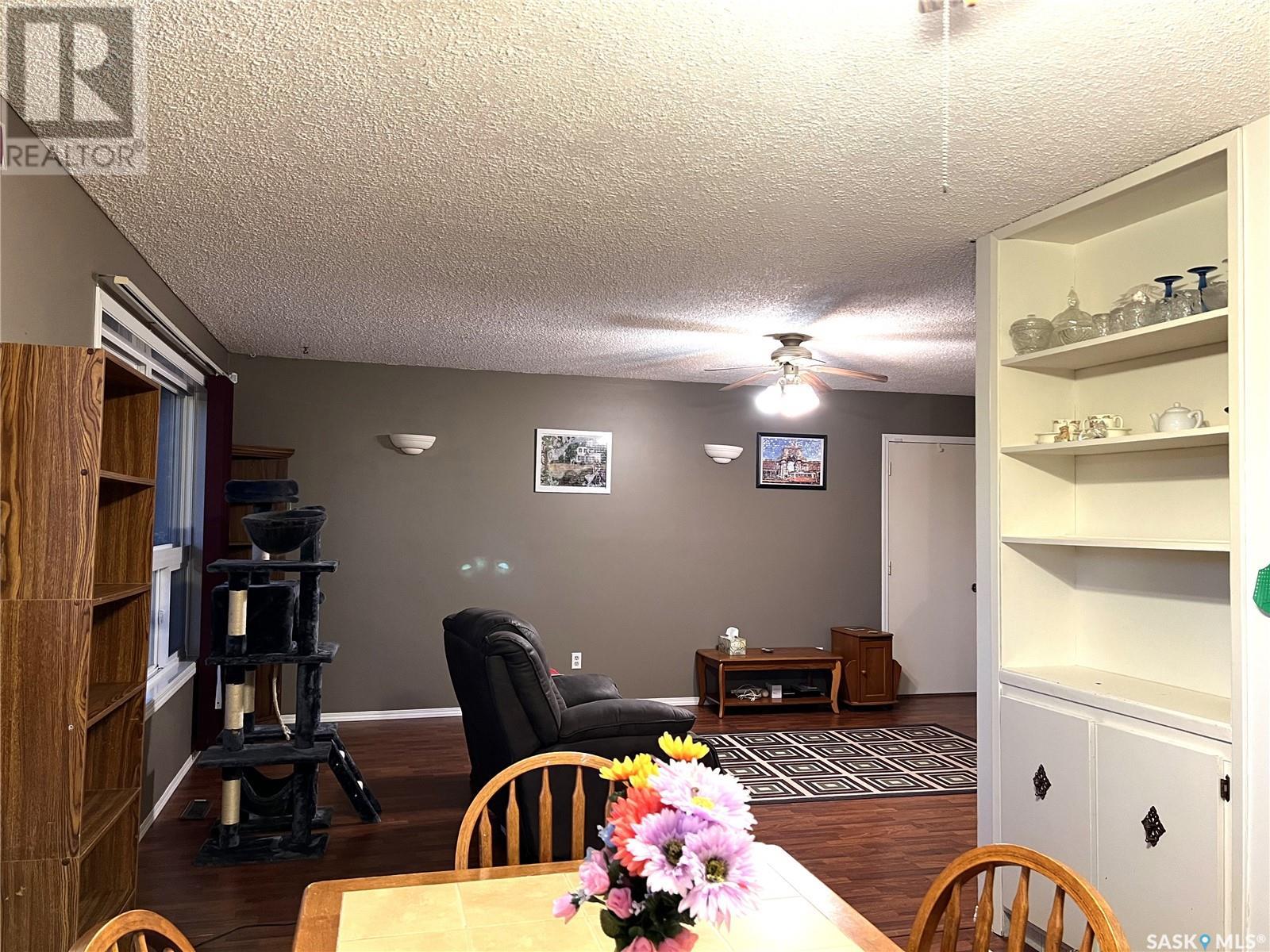 904 Railway Avenue, Loon Lake, Saskatchewan  S0M 1L0 - Photo 11 - SK986001