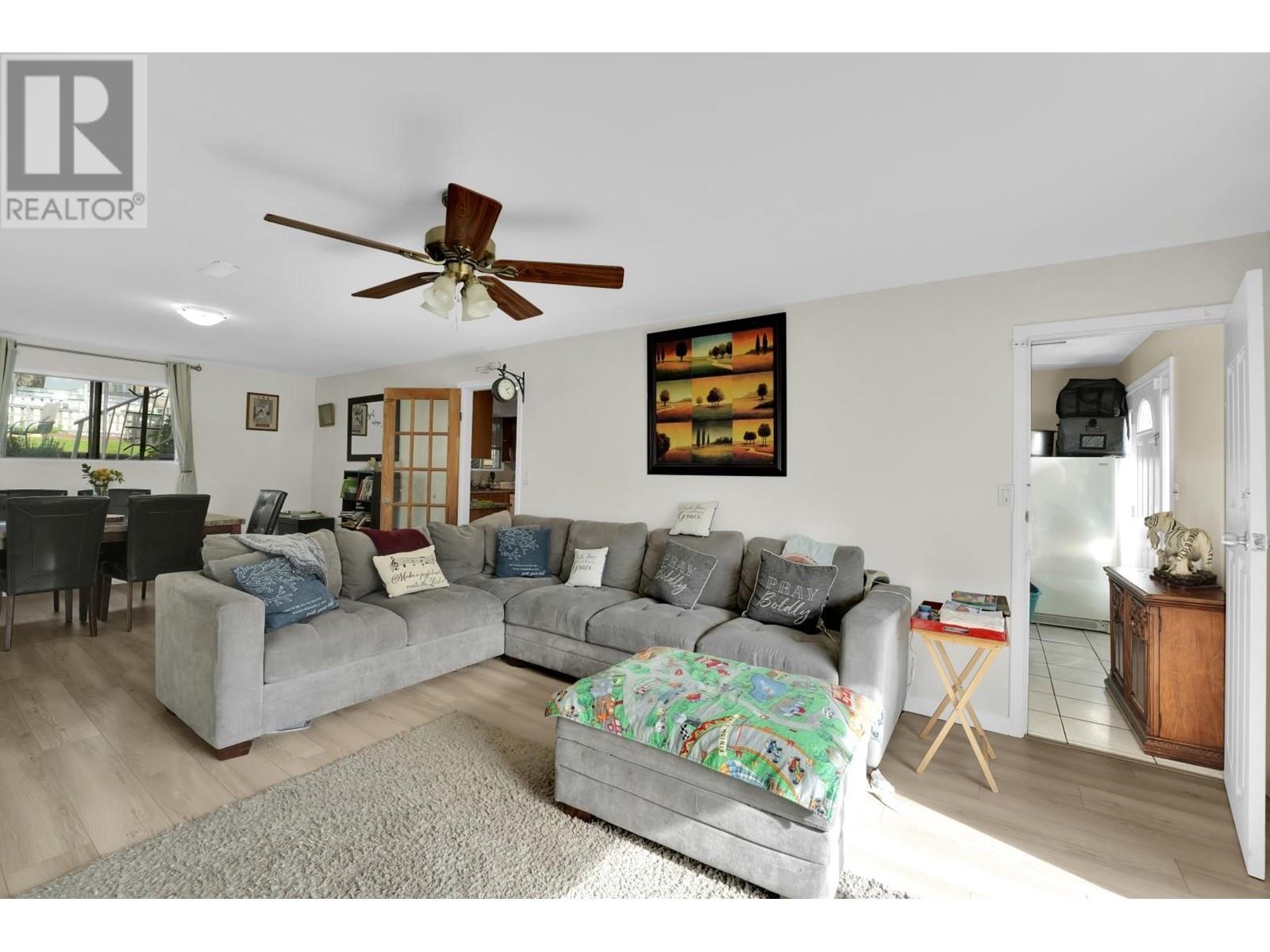 1457 Se Marine Drive, Vancouver, British Columbia  V5P 2R3 - Photo 3 - R2933080