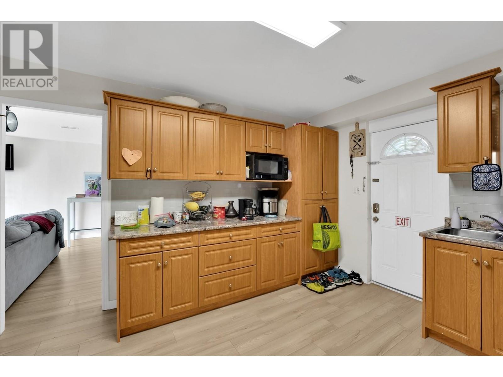 1457 Se Marine Drive, Vancouver, British Columbia  V5P 2R3 - Photo 10 - R2933080