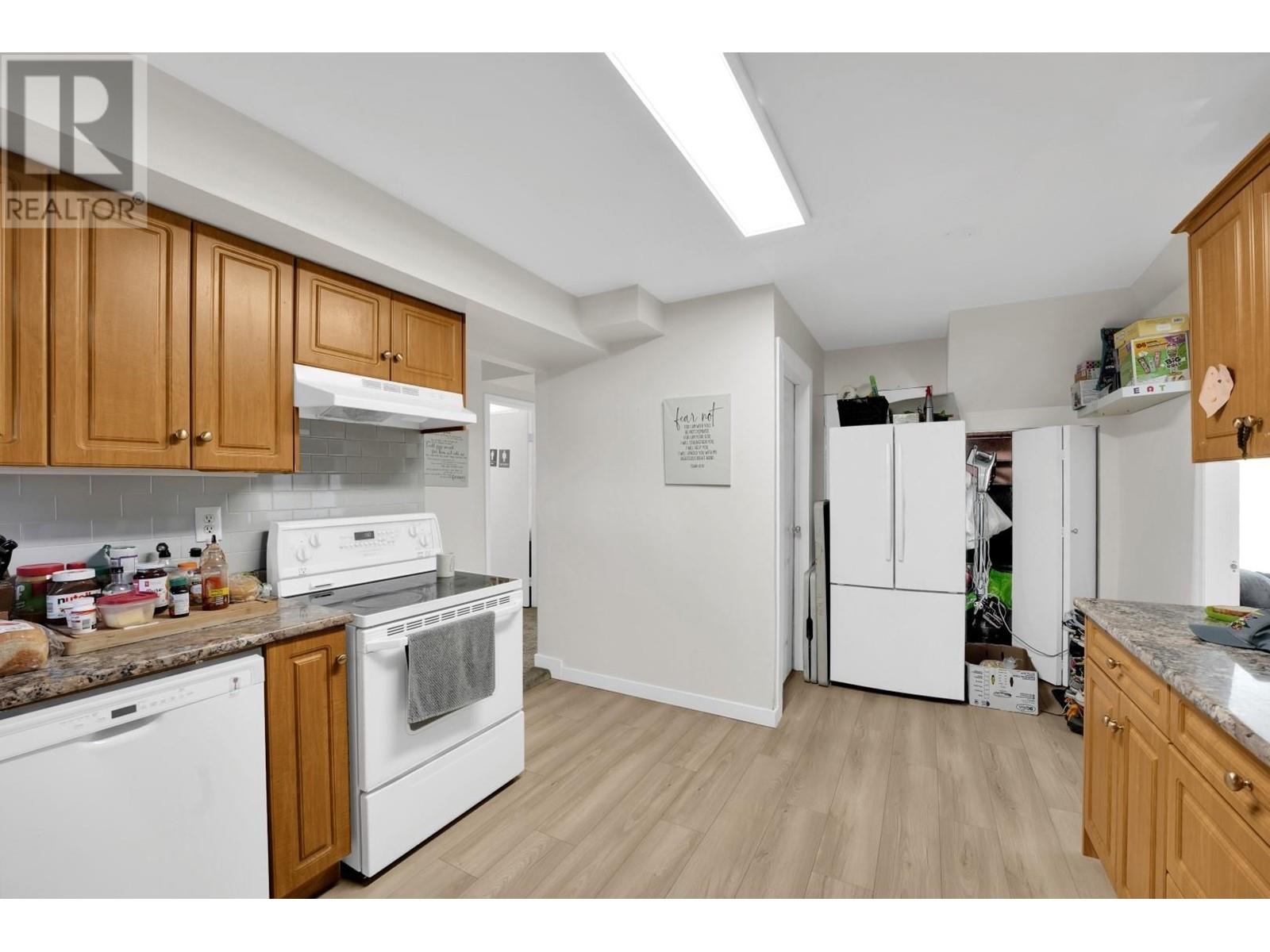 1457 Se Marine Drive, Vancouver, British Columbia  V5P 2R3 - Photo 11 - R2933080