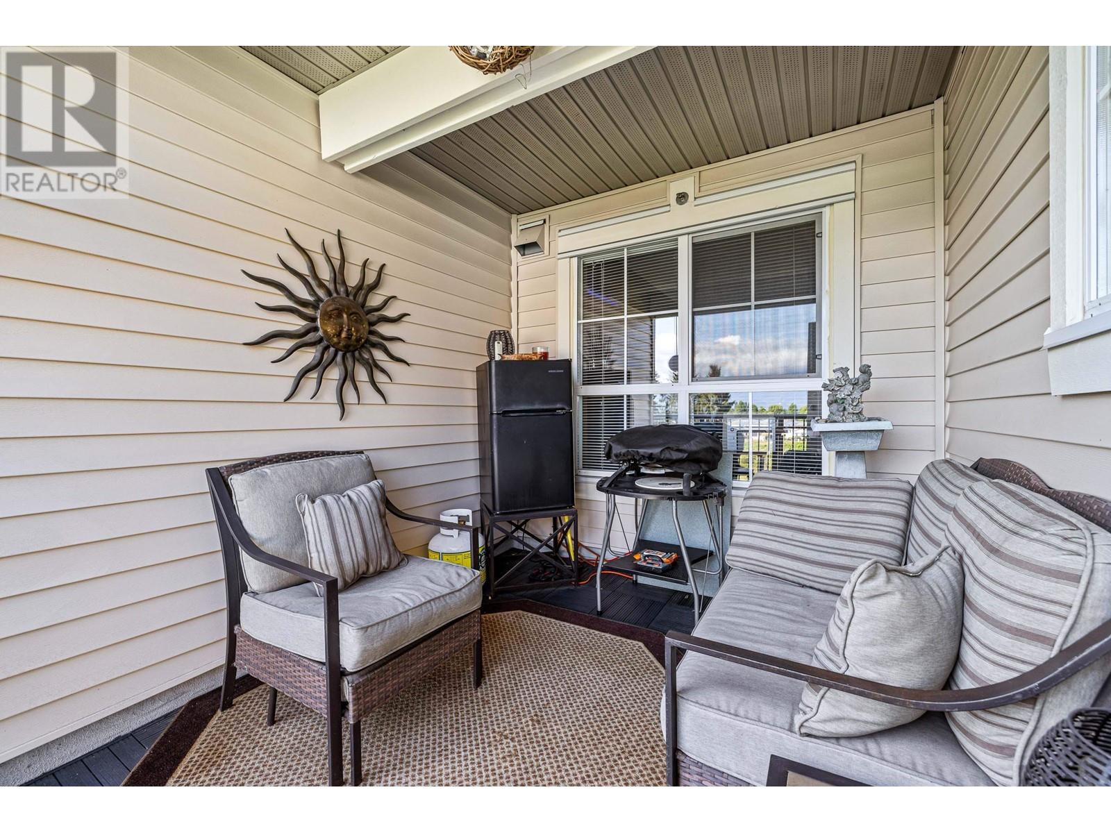 429 19677 Meadow Gardens Way, Pitt Meadows, British Columbia  V3Y 0A2 - Photo 23 - R2910325